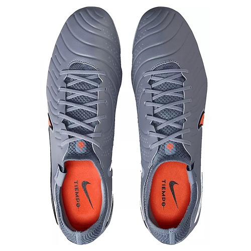 Nike Tiempo Pair View