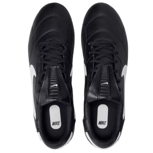 Nike Premier 3 Pair